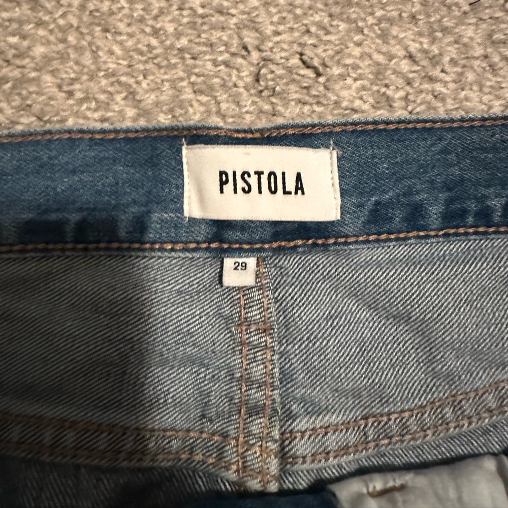 Pistola